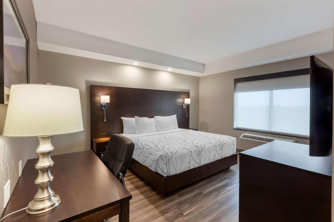 Best Western Premier Northwood Hotel Timmins Exterior foto